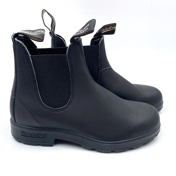 Blundstone 510 Chelsea Boots Black Leather Ankle Pull On Sz 7 US Women's - Picture 1 of 9